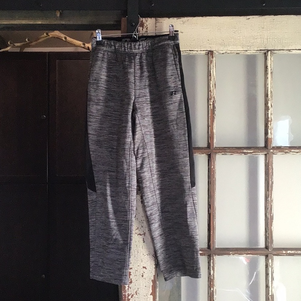 Youth Russell Sweats XL 14/16